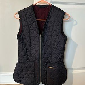 Barbour Vest Size 4 Navy